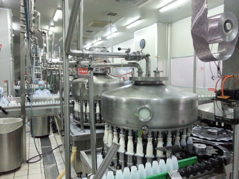 Mirror Polished 2000 KG Full Automatic Pure Milk Processing Plant With Turnkey Project