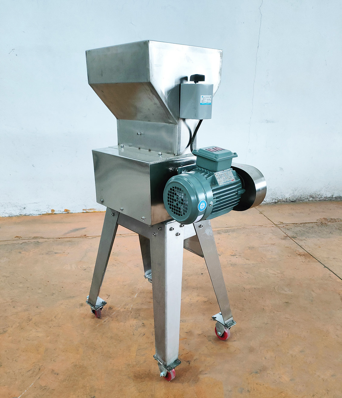 50-150kg/h Capacity Malt Mill Machine Made of Stainless Steel for and Performance