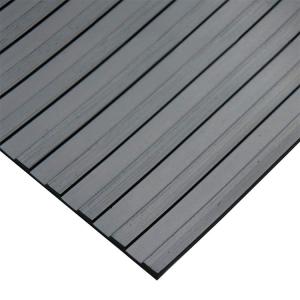 China Anti-Slip Gentle On The Joints Non Slip Livestock Trailers Rubber Flooring Horse Trailers Ramp Mat wholesale