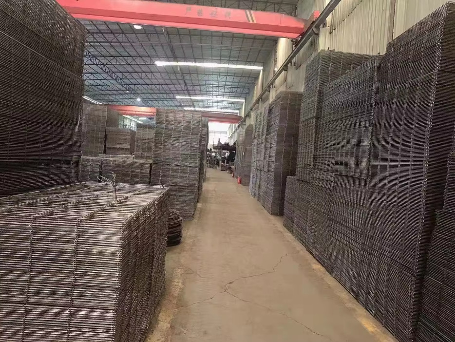 1m-6m Length Steel Reinforcing Mesh For Long Lasting Road Reinforcement