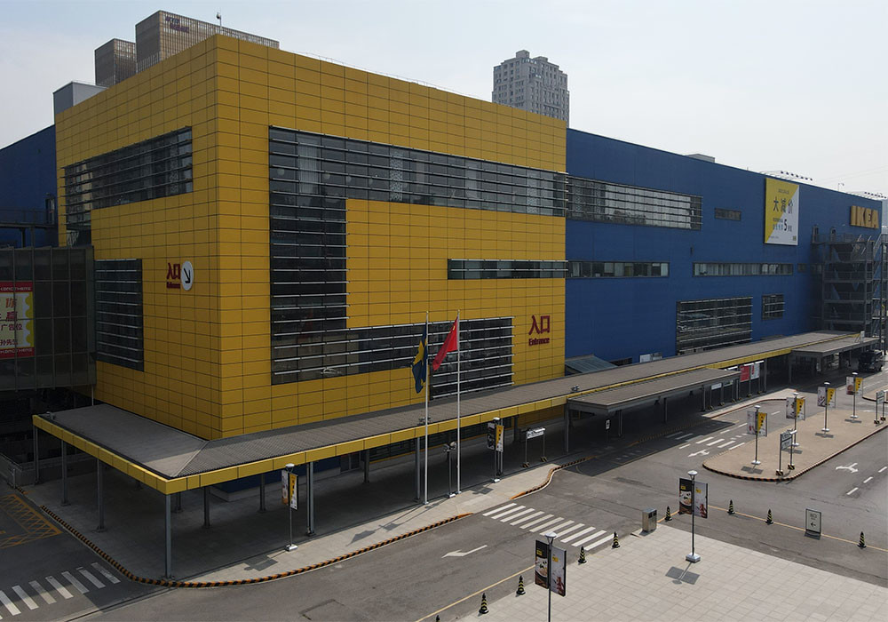 Aisc / En / Jis Standard Prefab Commercial Building Steel Shopping Center