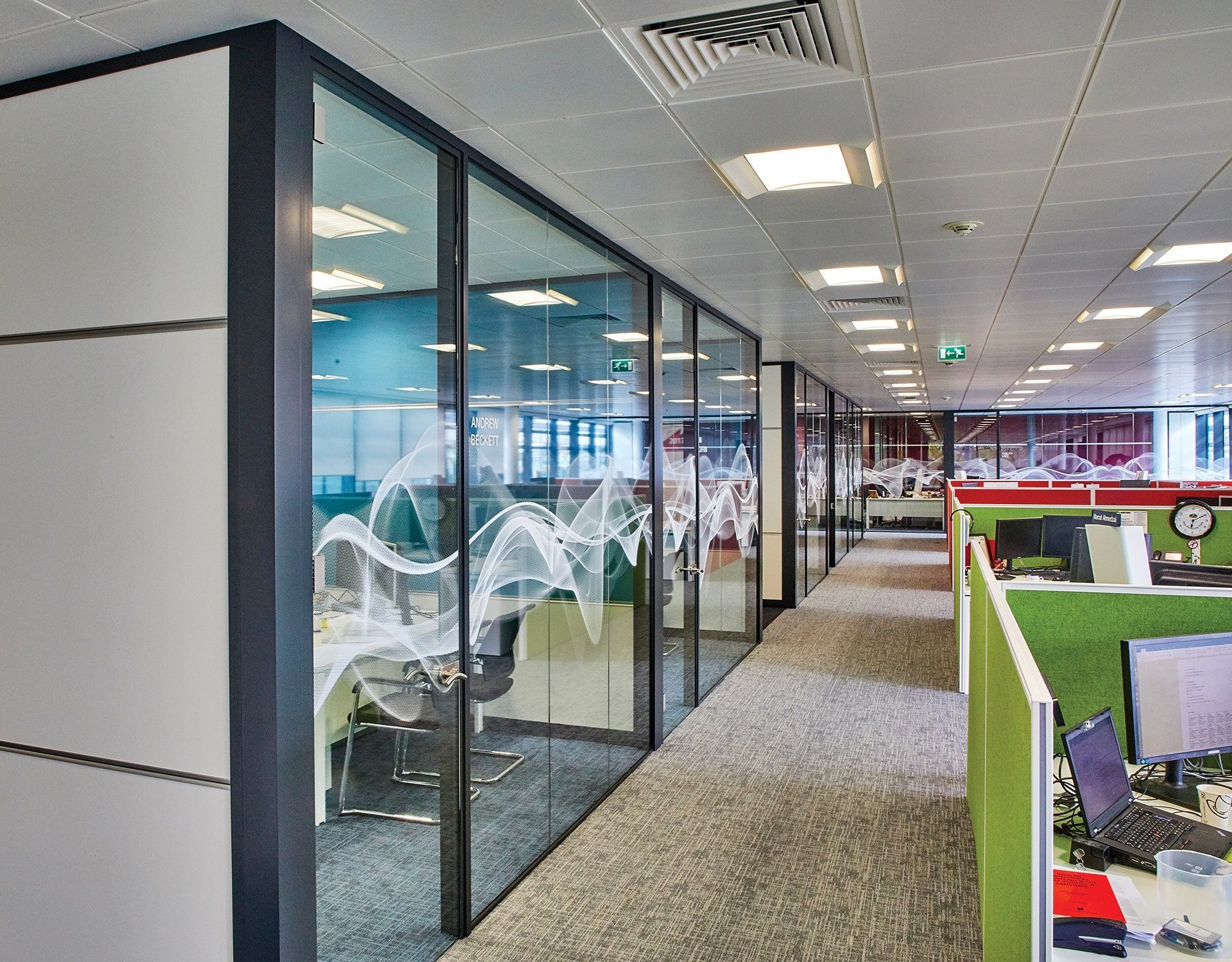 Customizable Aluminum Glass Office Partitions - 90/108mm Panels
