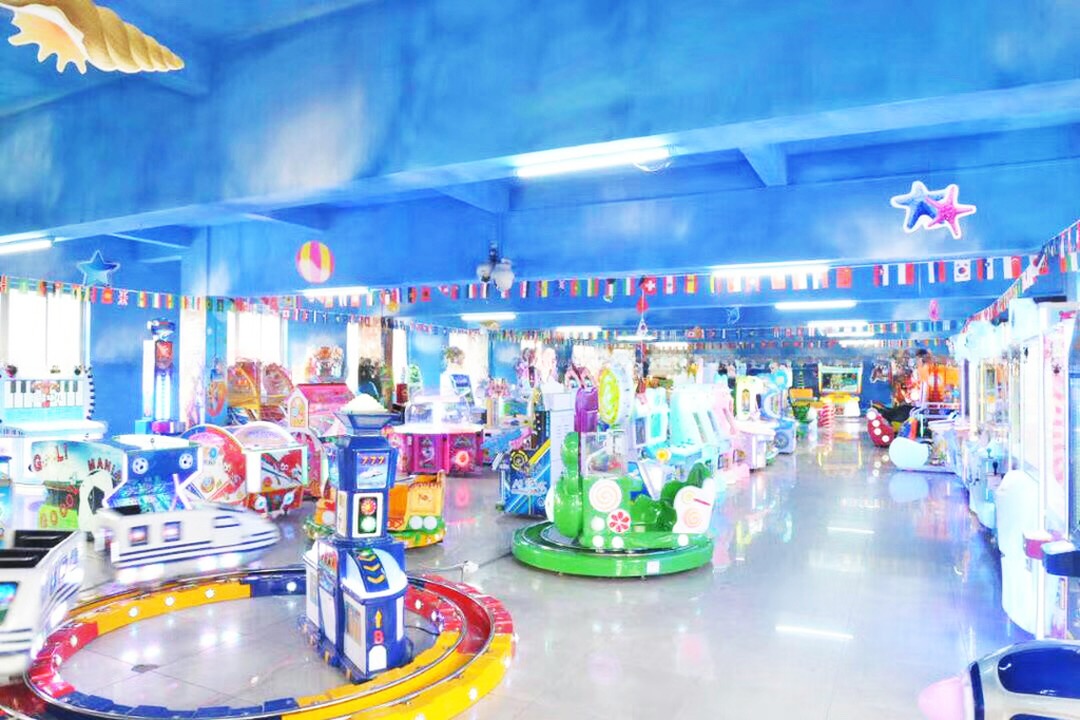 Amusement Coin Operated Prize Out Gifts Toys Gashapon Capsule Balls Game Machine For Kids
