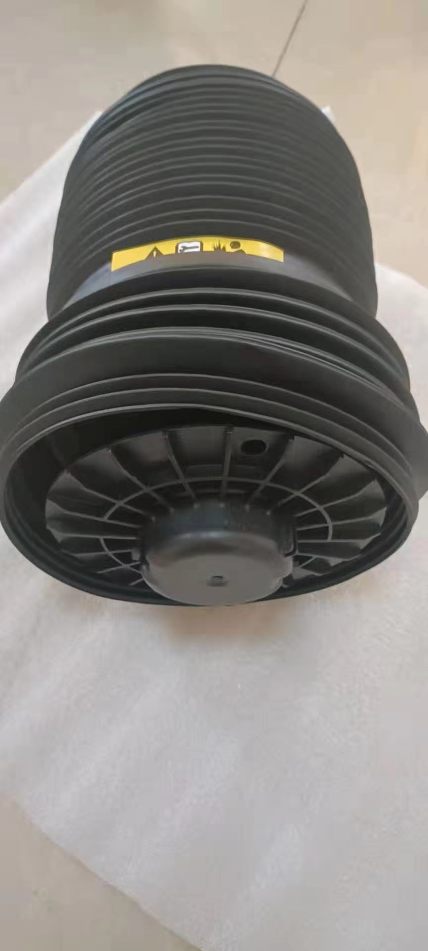 670037519 Air Suspension Spring Air Bag Rear Left And Right For Maserati