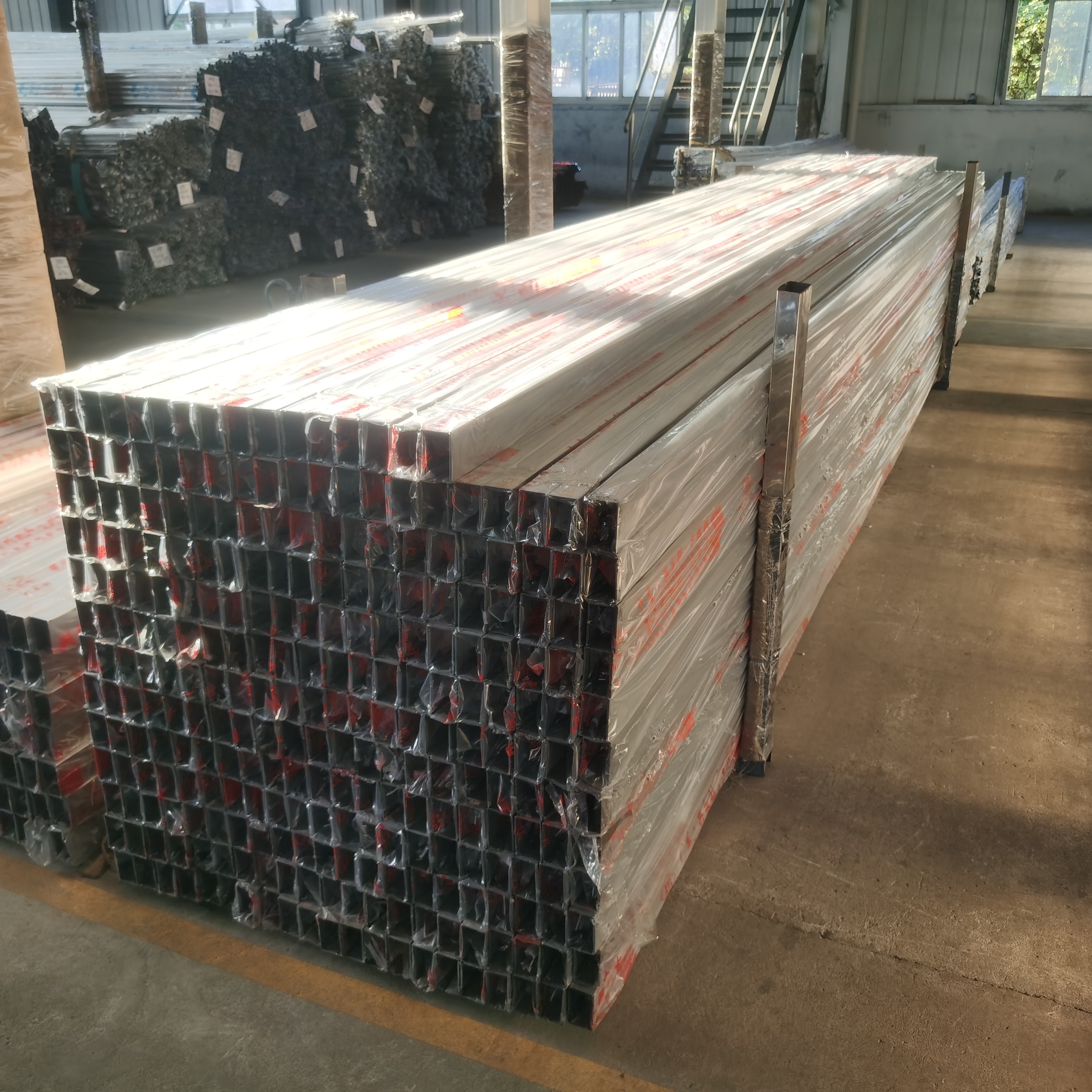 JIS Standard 316 Stainless Steel Tube Custom Seamless Pipe SS 304