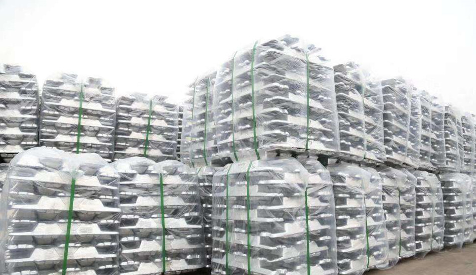 99.9% A380 Aluminium Alloy Zinc Ingot 680mm Electroplating Surface Treatment