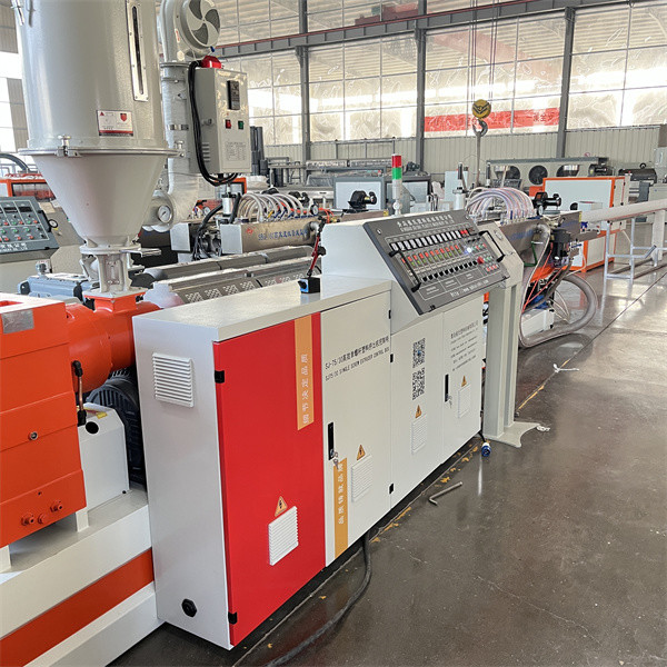 Low Noise Plastic Corrugated Pipe Machine 55KW DWC Pipe Manufacturing Machine