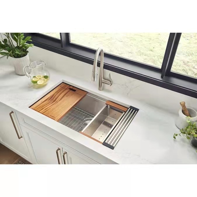 Dual Functioning SUS304 Stainless Steel Faucet Leak Free Brushed Steel Tap