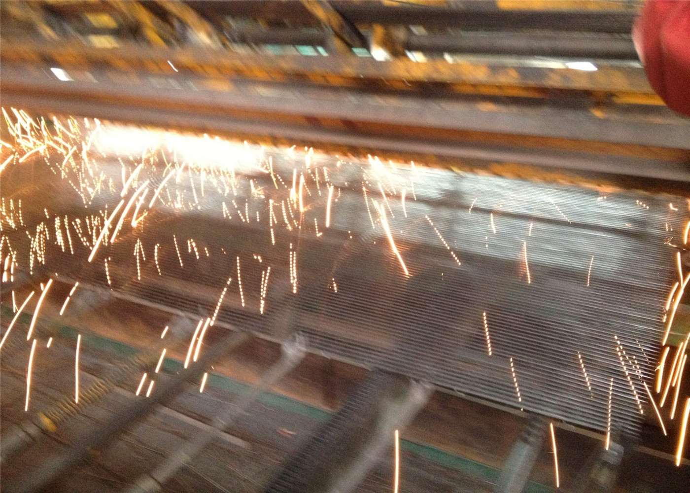 Powder Spray 4mm wire diameter ClearVu 358 mesh fence