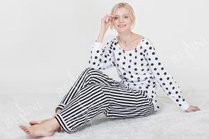 China Comfortable Dotted Womens Pyjama Sets Long Sleeve Top And Pants Soft Handfeel wholesale