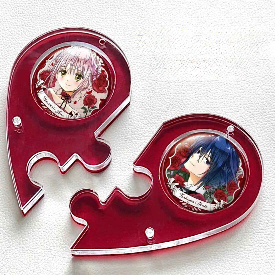 Stylish Heat-shape Acrylic Cartoon Figure Badge Holder Plexiglas Holder for Badge Organization