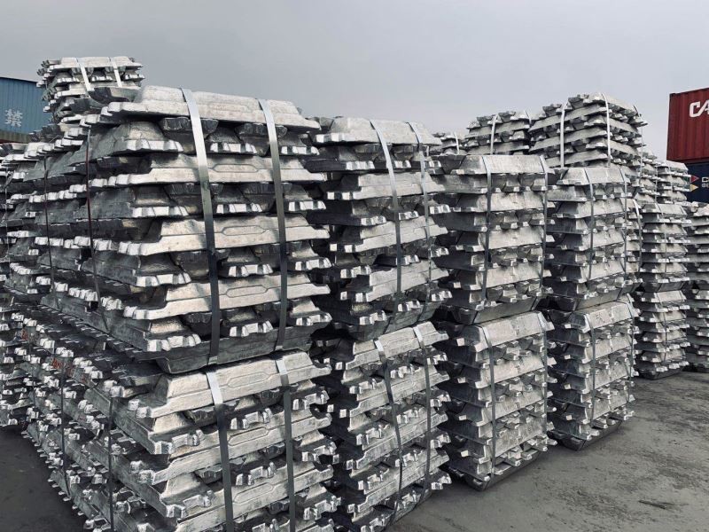 ADC12 Aluminum Metal Ingot 99.7% 99.8% 99.9% Size Customized