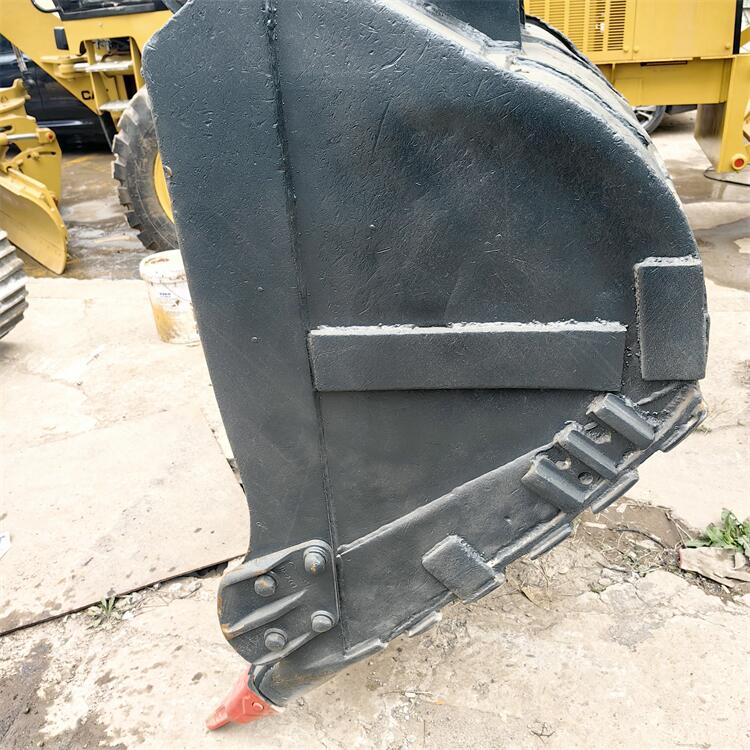 Operating Weight 22515KG Used Hyundai220 Rock Excavators with and in Perfect Condition
