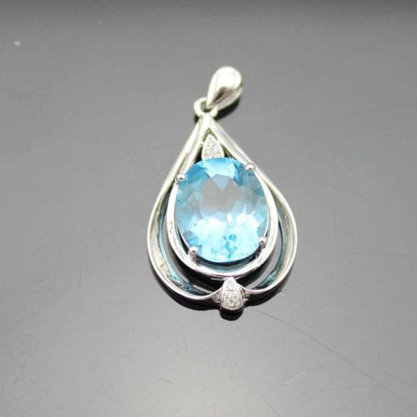 Women Jewelry 10mm x12mm Oval Blue Topaz Cubic Zirconia Pendant Necklace (P38)