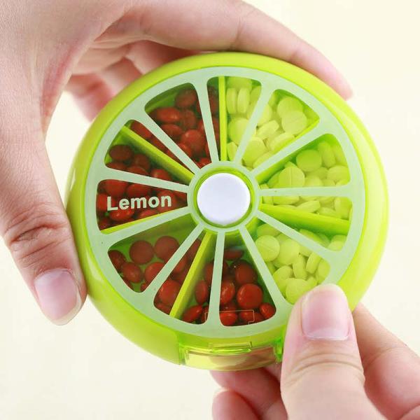 Small weekly medicine dispenser mini kid pill box 7 cases round tablet case for children or adult
