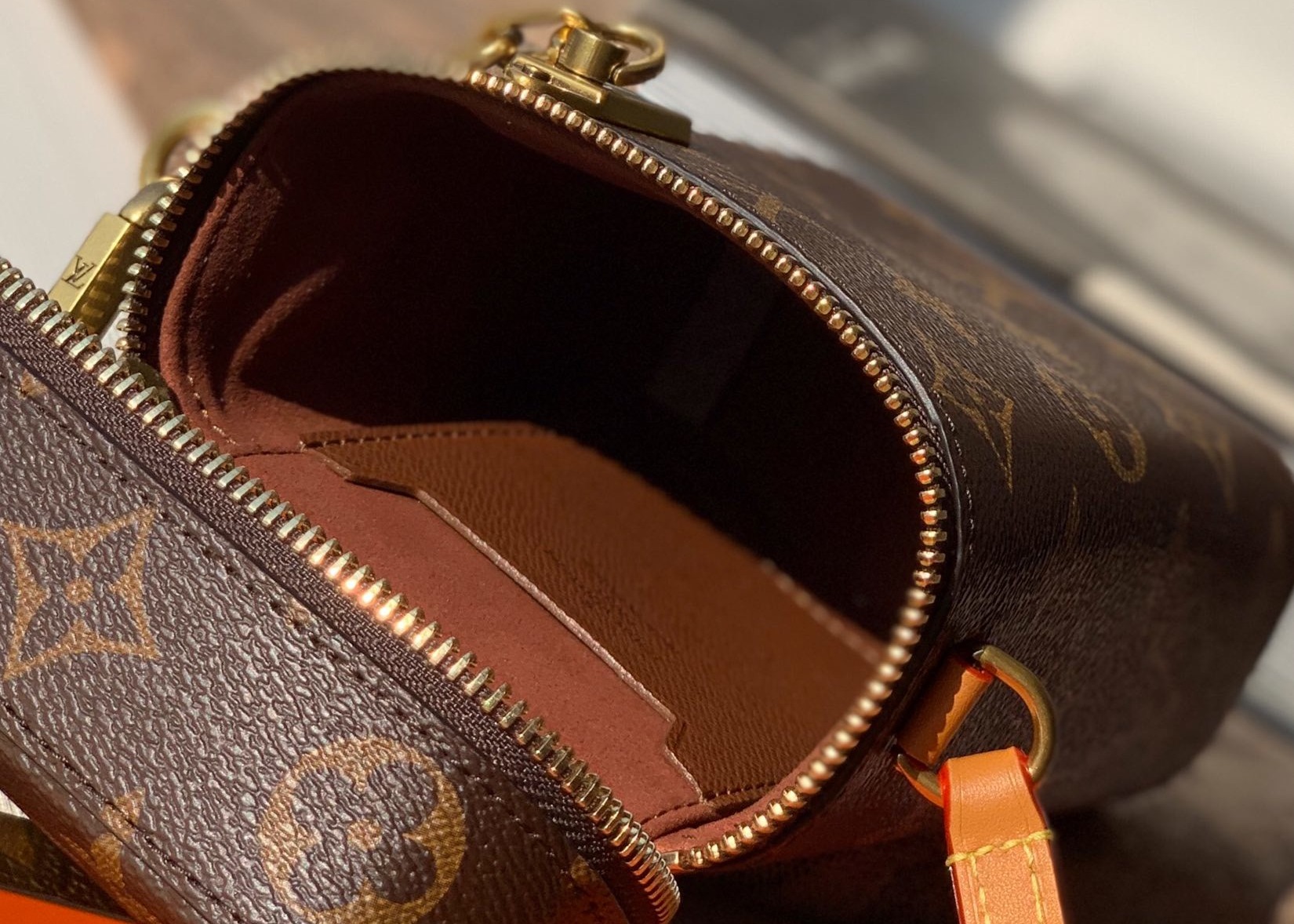 Mini Bucket Vintage Gold Luxury Chain Bag Flower Printing