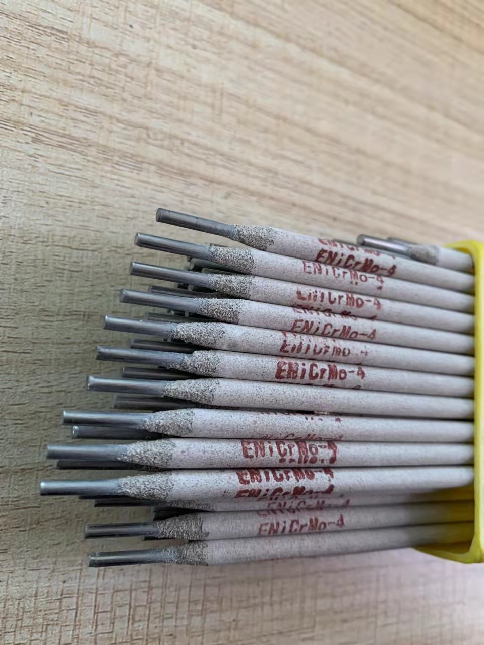 NiCrMo-4 Nichrome Alloy Welding Electrode Wire Rod 2.5mm