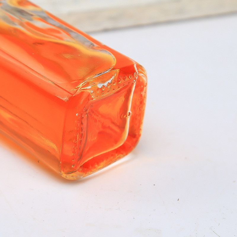 Carton Packing Square 50ml Empty Glass Wine Bottles Embossed With Screw Cap