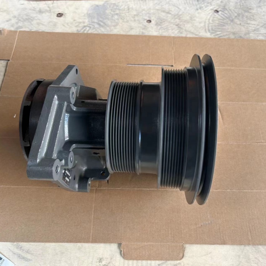 612600061697 Weichai Engine Water Pump Spare Parts for Heavy Duty Truck Maintenance
