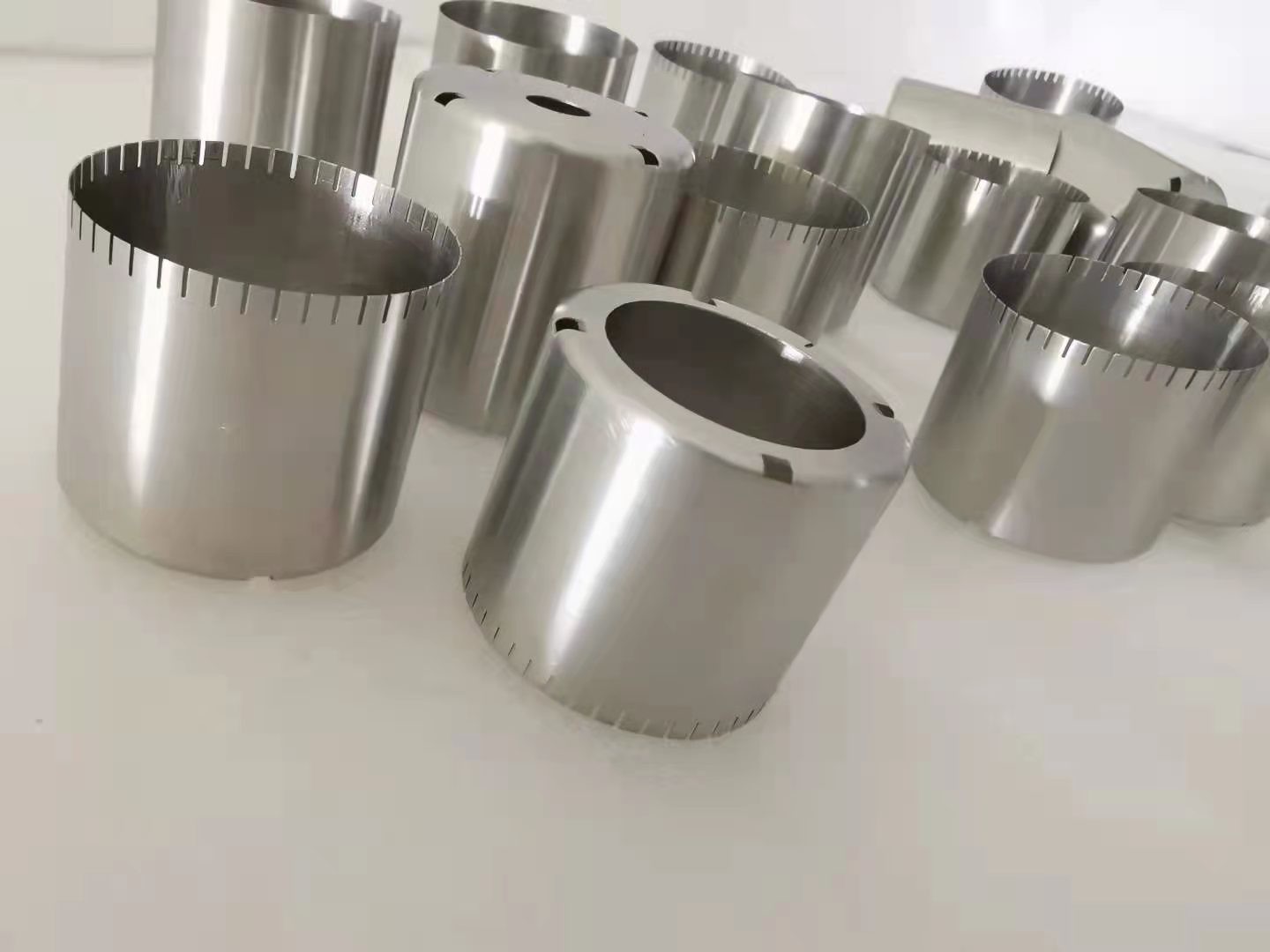 High Temperature Furnace Tungsten Crucibles 50*25mm Melting Pot Crucible
