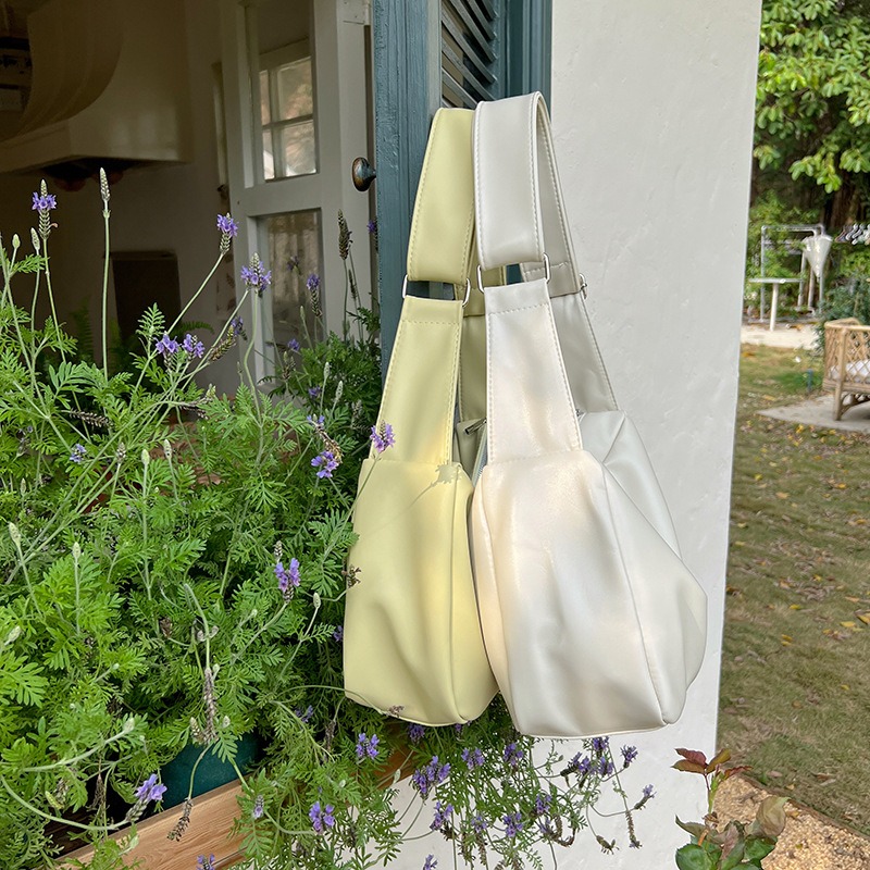 Large Capacity Zipper Shoulder Bag for Women 2023 Soft Leather Messenger Bag Products