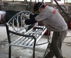 Waterproof 150cm Solid Wood And Metal Park Bench