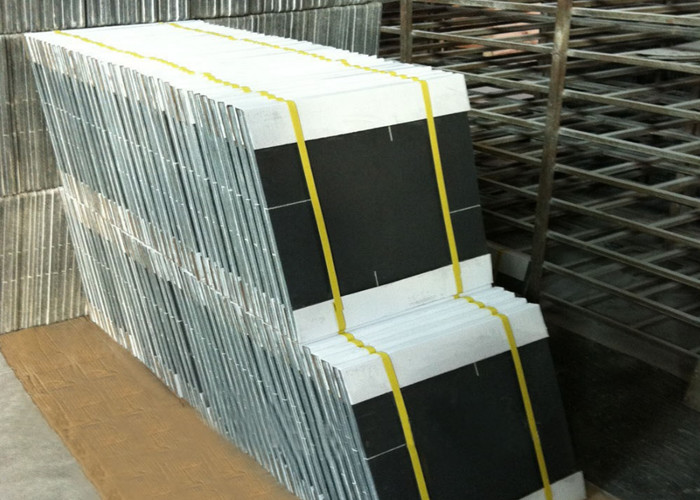 Customized Silicon Carbide Kiln Shelves , High Temperature Silicon Carbide Plate