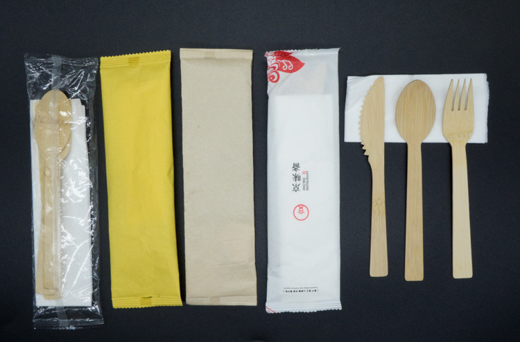 Hotel Restaurant Bamboo Knives Forks And Spoons Set Long 168mm Natural Color