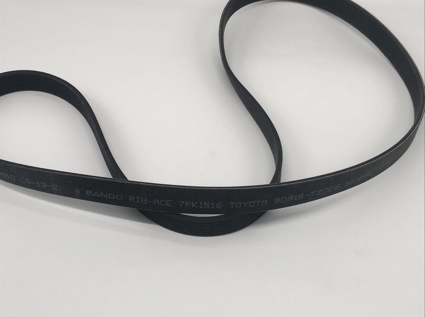 7pk1135 7pk1516 Car Engine Timing Belt 7pk2120 90916T2006