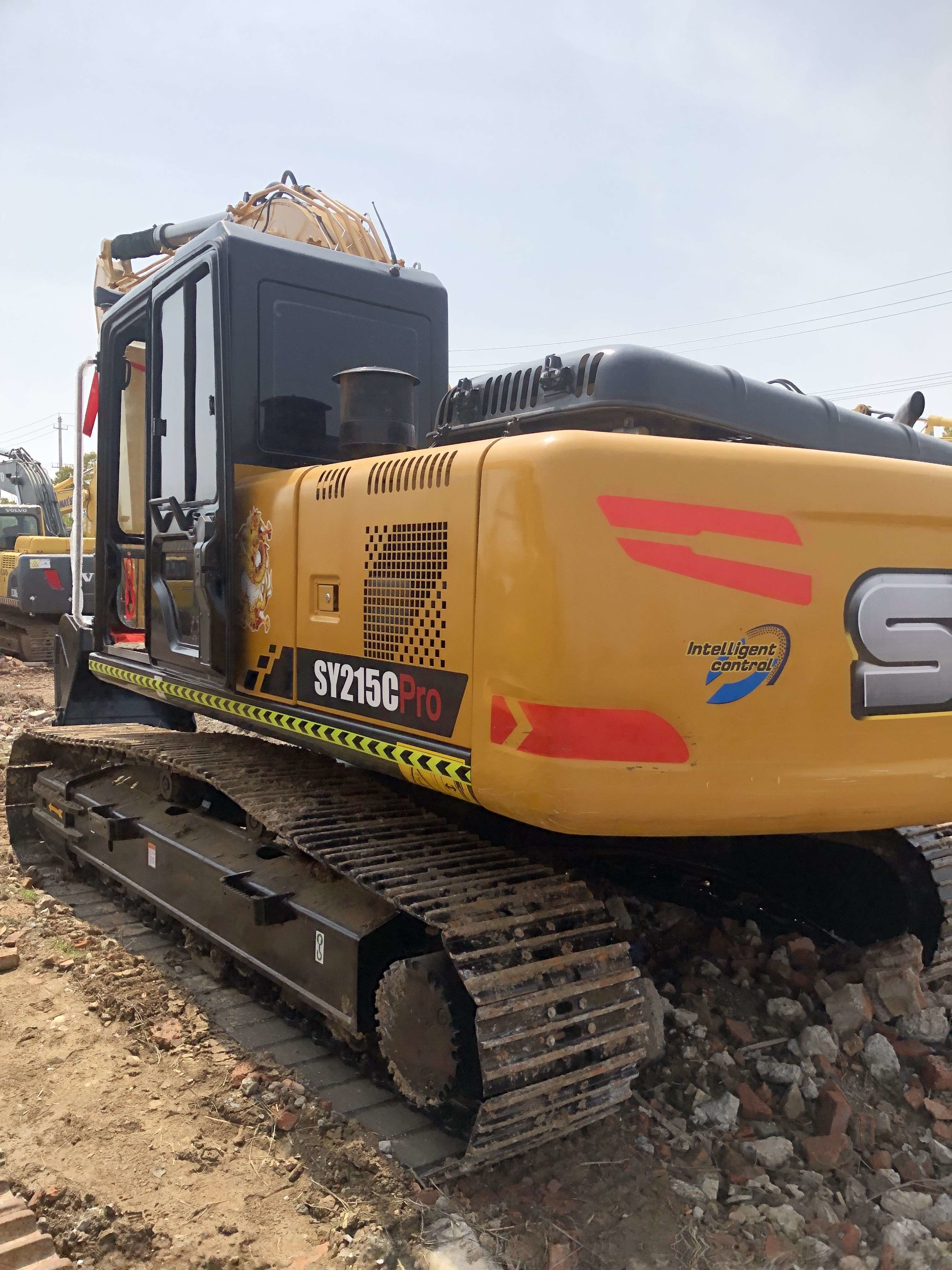 Used SANY Digger SY215C Secondhand 21.5on Medium Type Crawler Excavator