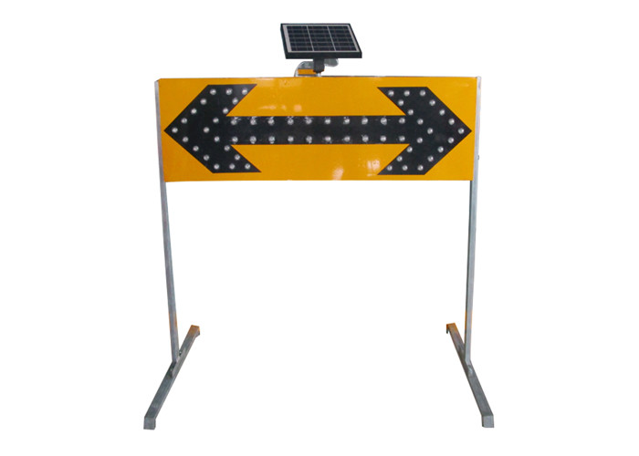 Vehicle Arrow Guidance Road Flashing Solar Signal Light