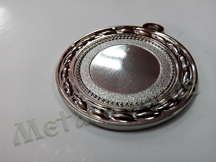 High End Custom Engraved Medals Metal Material 50MM Diameter Multi Colored