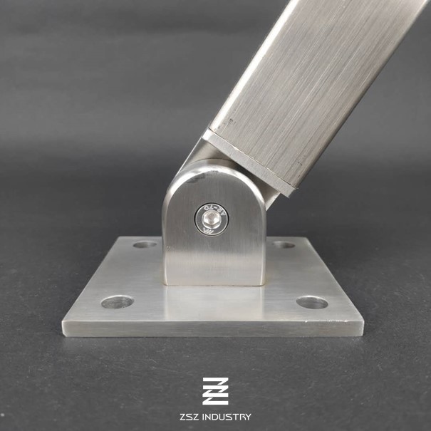 Balustrades Metal Handrail Post 304L Balcony Railing Design Small Size Lightweight
