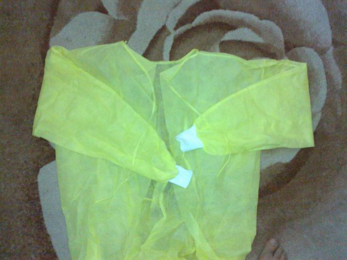 Hydrophilic Disposable Isolation Gowns Various Sizes Available With Extra Long Ties