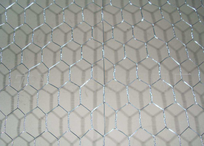 1 inch 4ft x 50ft Hexagon Metal Mesh
