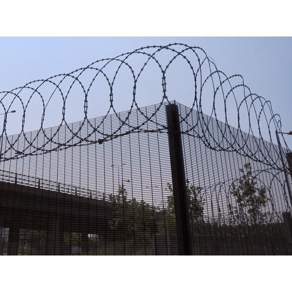Akzo Nobel paint 358 fences anti-climb fencing