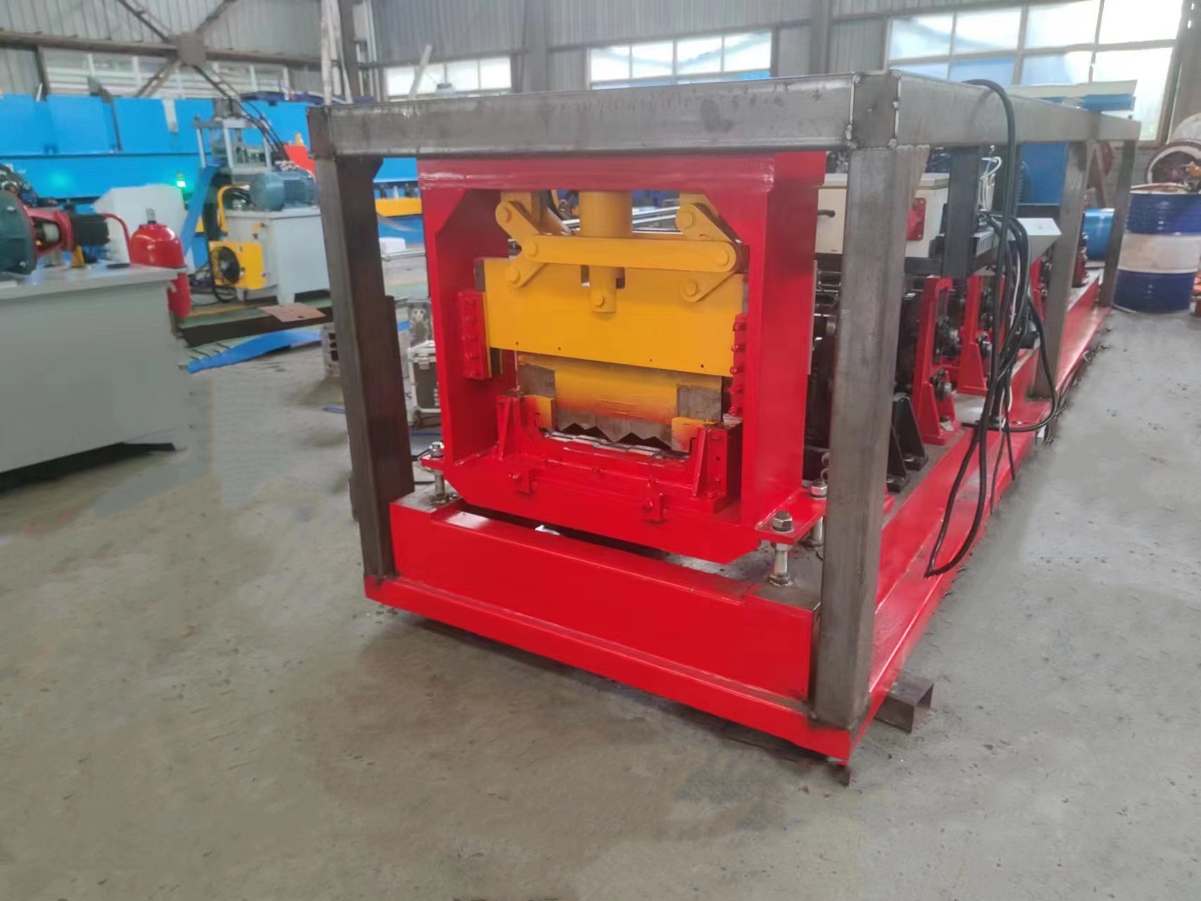 0-12m/min 20-26 Gauge KR18 Portable Beam Standing Roll Forming Machine