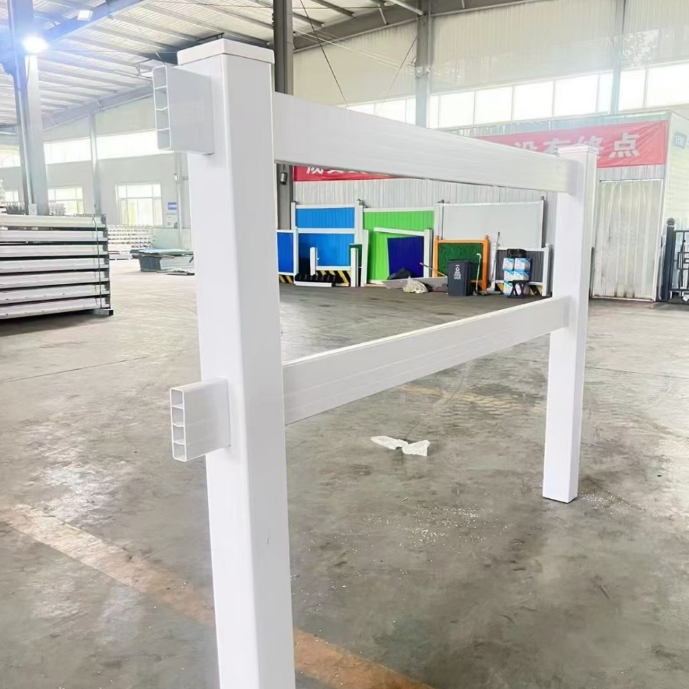 Long Lasting PVC Vinyl Horse Fencing Anti Aging 1.5m 1.2m Height