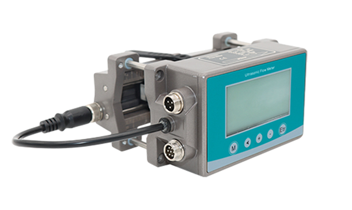 China 420 Clamp-on Ultrasonic Flow Meter；420 Clamp-on Ultrasonic Flow Meter, Clamp-on Flow Meter, Portable Ultrasonic Flow Meter, 4-20mA Flow Meter, Non wholesale