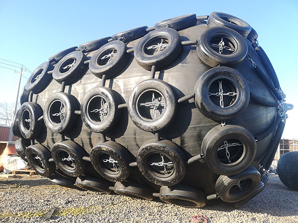 Anti Explosion Inflatable Rubber Fender Aircraft Tire Fender Wear Resistant