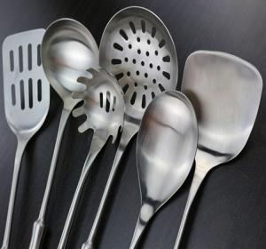 China High quality 18/10 WMF stainless steel kitchenware/spade/soup ladle/Skimmer wholesale