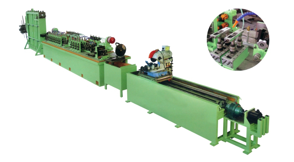 Stainless Steel Pipe Manufacturing Machine Round Or Square Shape Available