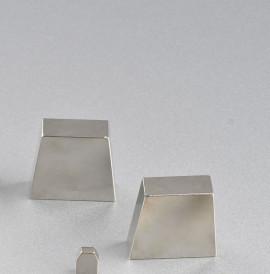 China Square Sintered NdFeB Magnets Countersunk Neodymium Magnets wholesale