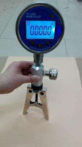 China Portable hand pump pressure calibrator wholesale