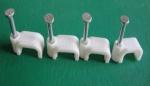 Square cable clip