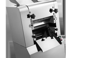 China 25kg Capacity Pasta Making Machine Dumpling Dough Noodle Skin Maker wholesale