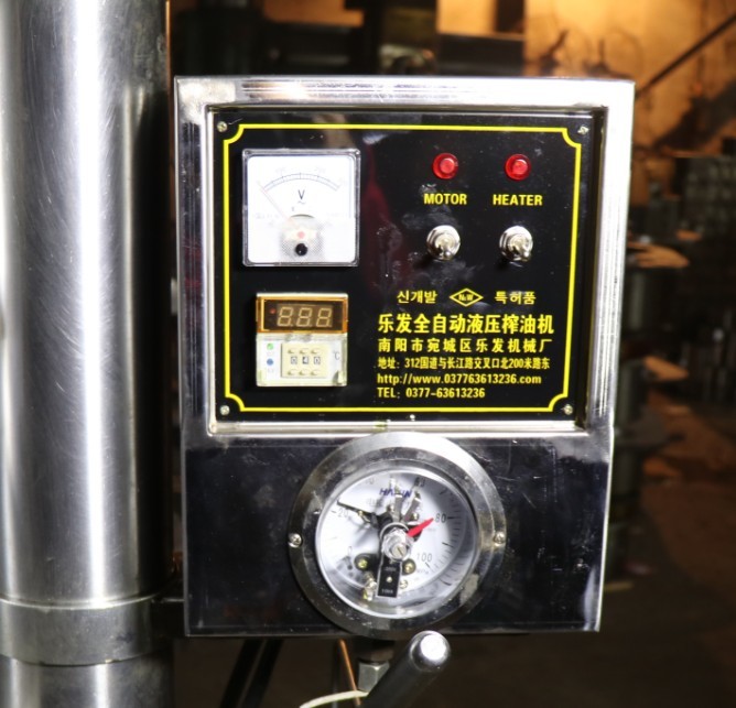 60mpa Working Pressure Hydraulic Oil Press Machine For Sesame Edible Oil