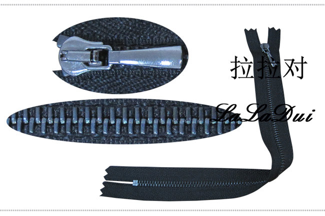 Cyan Blue Tape Metal Zippers For Purses , Modern Wallet Bulk Metal Zippers