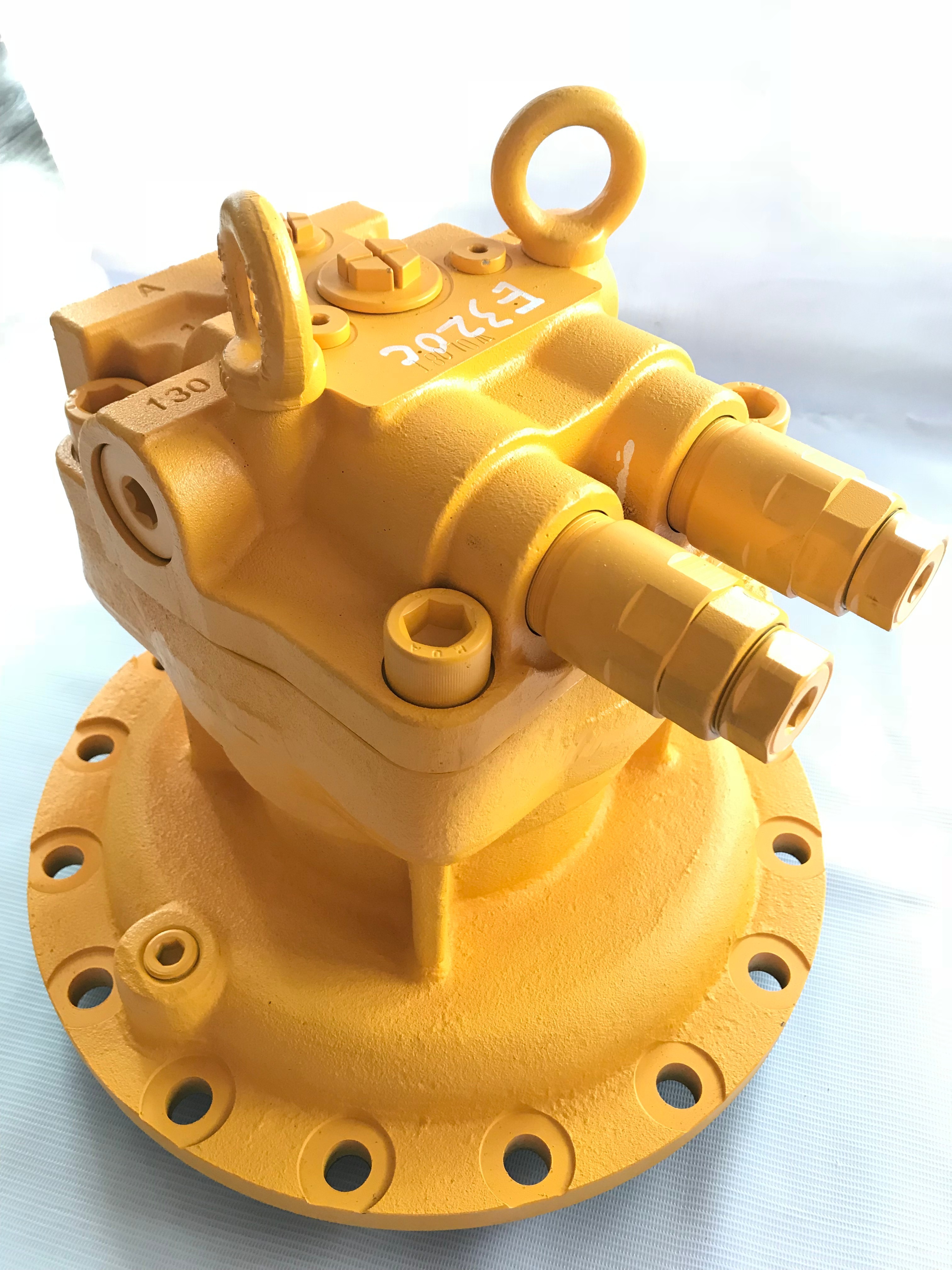 E320C Crawler Excavator Swing Hydraulic Slew Motor Without Gearbox OEM quality