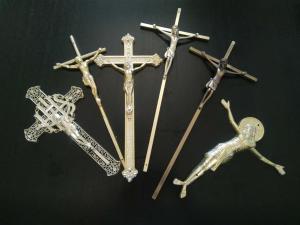China Plastic Cross and Crucifix Crucifijo Cruces Con Cristoaccessori Funebri wholesale
